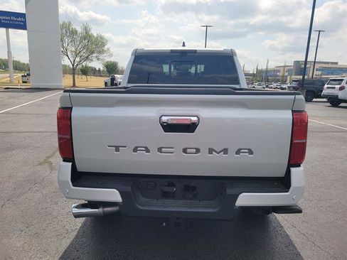 New 2026 Toyota Tacoma Limited AWD/4WD image 6