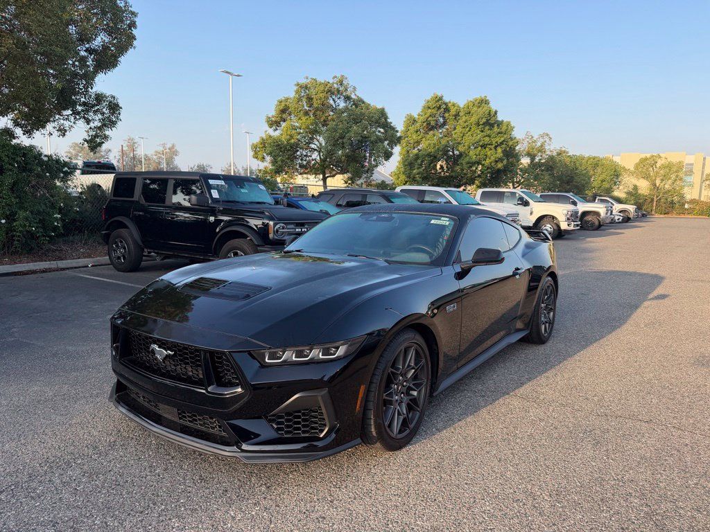 Used 2025 Ford Mustang GT w/ GT Performance Package RWD image 1
