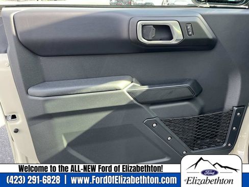 New 2025 Ford Bronco Badlands image 19