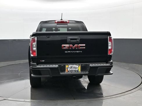 Certified 2022 GMC Canyon Elevation AWD/4WD image 6