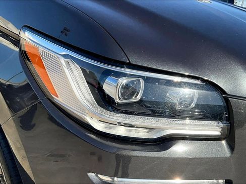 Used 2024 Lincoln Navigator L Reserve image 27