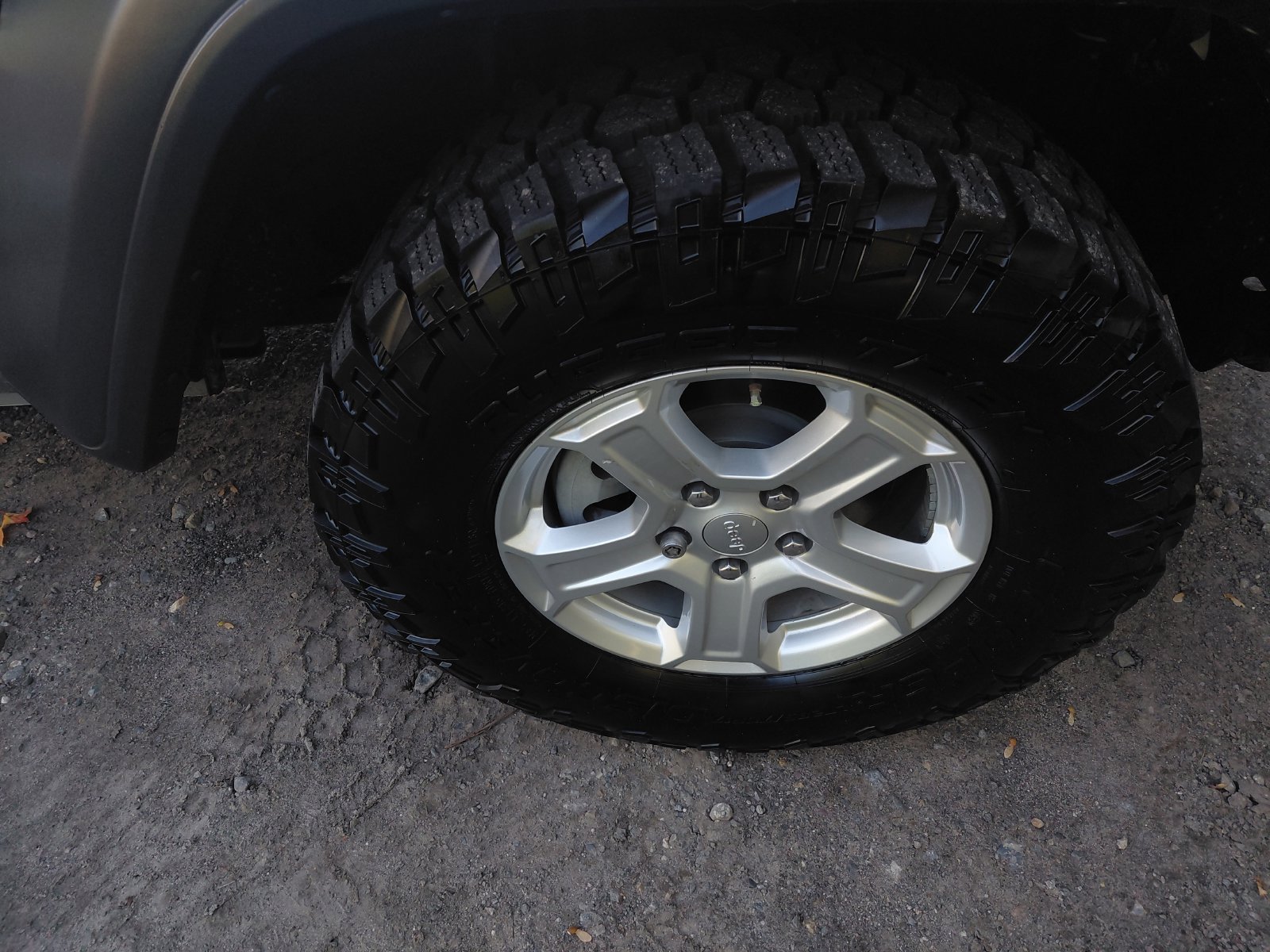 Used 2019 Jeep Wrangler Unlimited Sport S AWD/4WD image 23