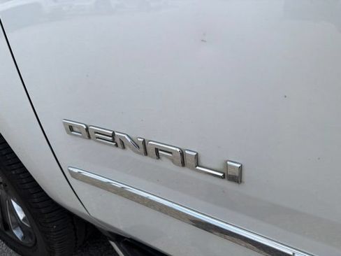 Used 2016 GMC Yukon XL Denali w/ Open Road Package AWD/4WD image 40