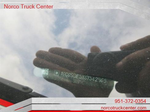 Used 2016 Chevrolet Colorado Z71 w/ Z71 Midnight Edition image 21