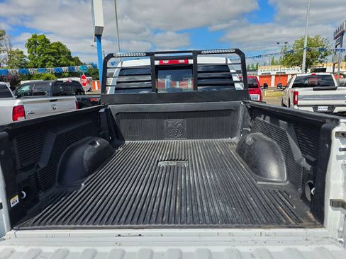 Used 2020 RAM 2500 Big Horn w/ Level 1 Equipment Group AWD/4WD image 24