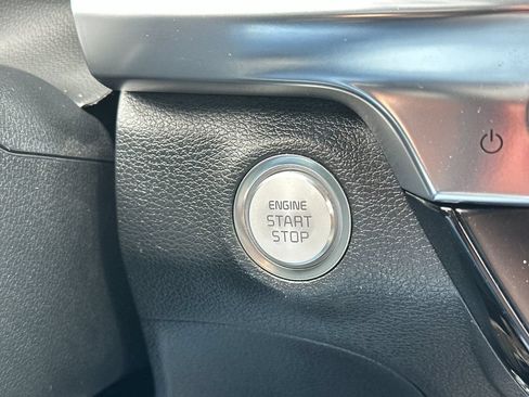 Used 2022 Kia Telluride EX w/ EX Premium Package FWD image 21