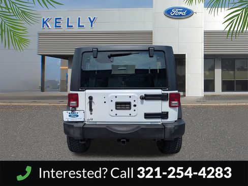 Used 2018 Jeep Wrangler Sport AWD/4WD image 7