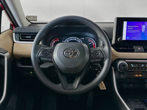 Used 2025 Toyota RAV4 LE image 18