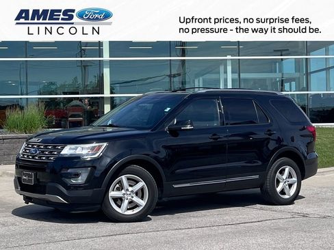 Used 2016 Ford Explorer XLT w/ Equipment Group 202A AWD/4WD image 1