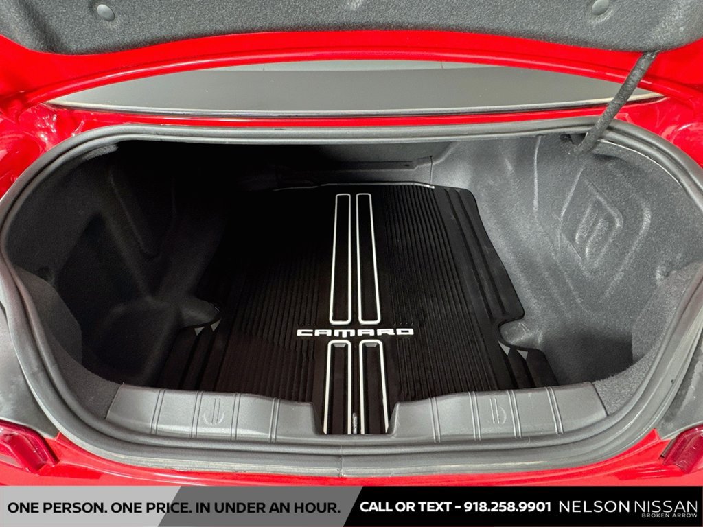 Used 2018 Chevrolet Camaro ZL1 RWD image 26