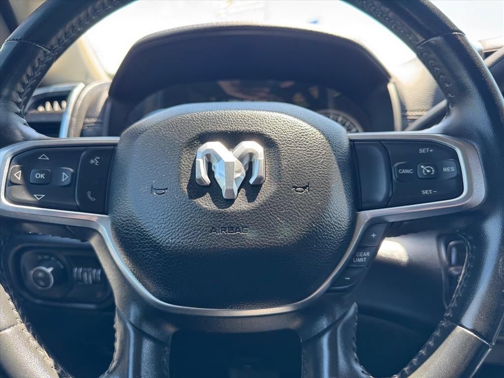 Used 2024 RAM 2500 Laramie AWD/4WD image 18