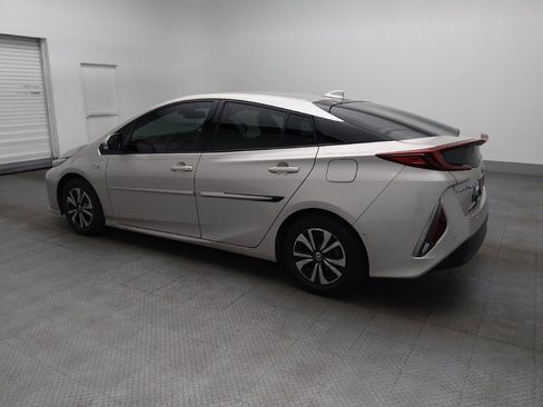 Used 2019 Toyota Prius Prime Advanced image 3