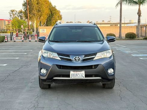 Used 2013 Toyota RAV4 Limited FWD image 9