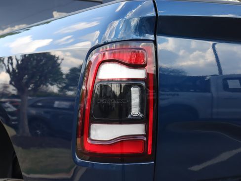 Used 2024 RAM 2500 Laramie w/ Night Edition image 30