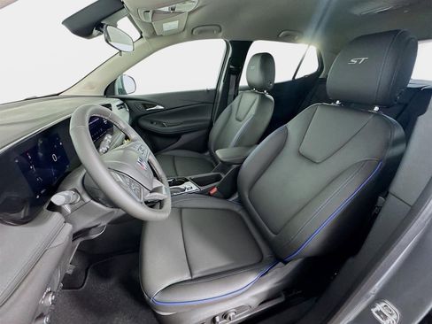 New 2026 Buick Encore GX Sport Touring w/ Advanced Technology Package FWD image 11