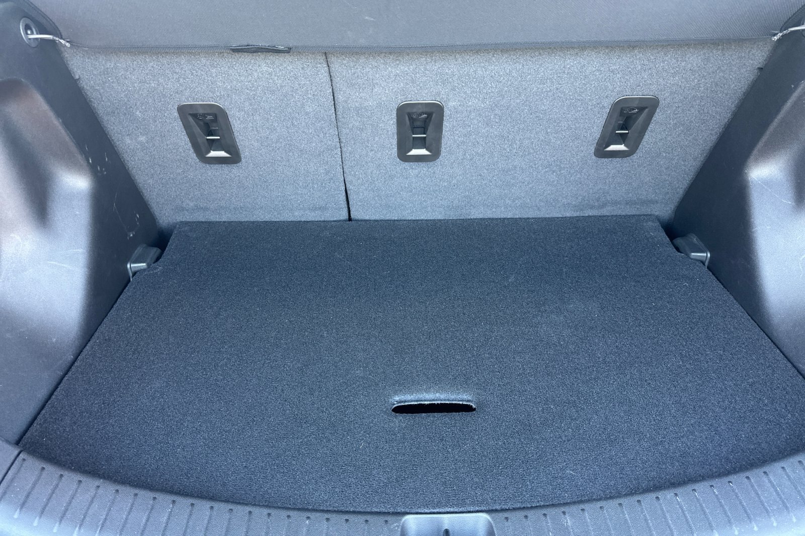 Used 2023 Chevrolet Bolt LT w/ Infotainment Package FWD image 14