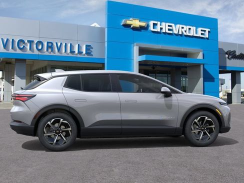 New 2026 Chevrolet Equinox EV LT FWD image 5