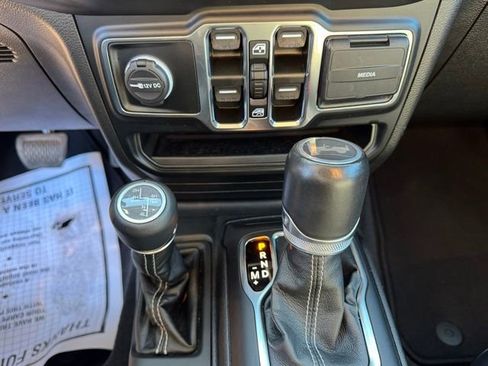 Used 2023 Jeep Wrangler Sahara 4xe image 17