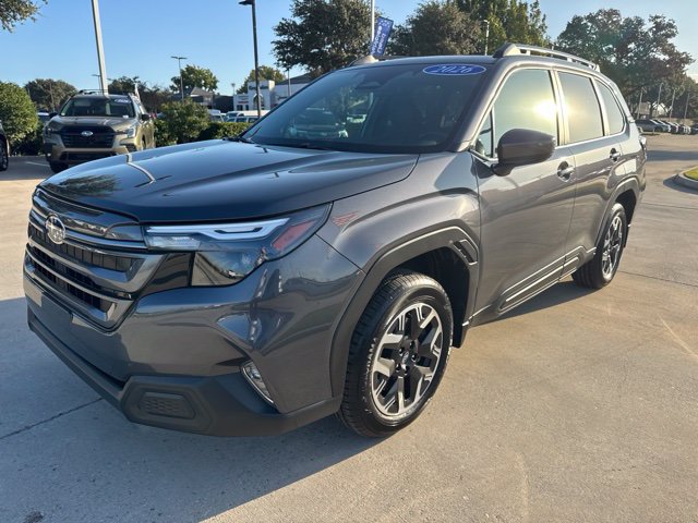 Certified 2026 Subaru Forester Premium w/ Base/Premium Package AWD/4WD image 7
