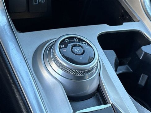 Certified 2021 Ford Explorer XLT w/ Equipment Group 202A image 34