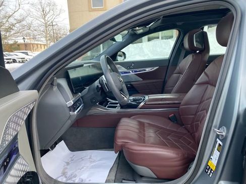 Used 2023 BMW 760i xDrive 760i xDrive image 27