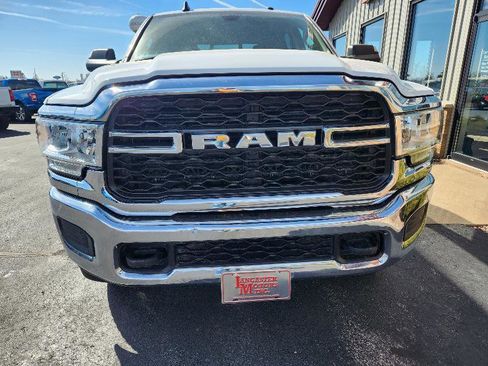 Used 2020 RAM 2500 Tradesman AWD/4WD image 3