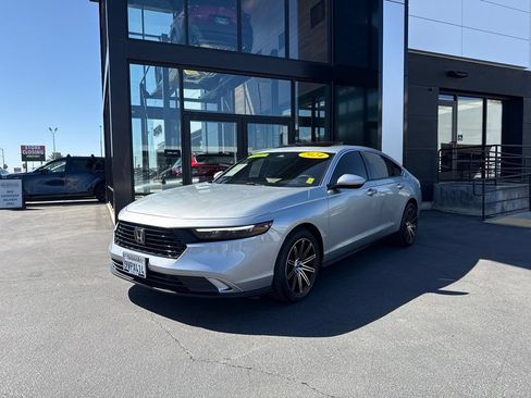 Used 2024 Honda Accord EX image 1