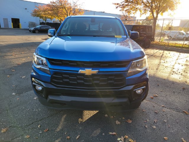Used 2021 Chevrolet Colorado LT w/ LT Convenience Package AWD/4WD image 8
