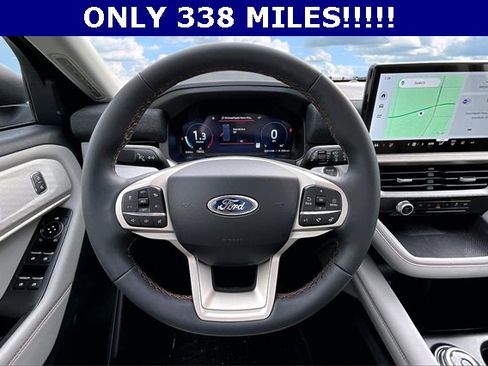 Used 2026 Ford Explorer Active image 8