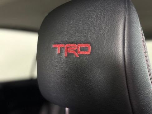 Used 2024 Toyota 4Runner TRD Off-Road Premium w/ Off Road Premium Plus Package AWD/4WD image 18