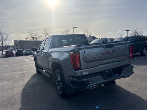 Used 2023 GMC Sierra 1500 AT4 image 8