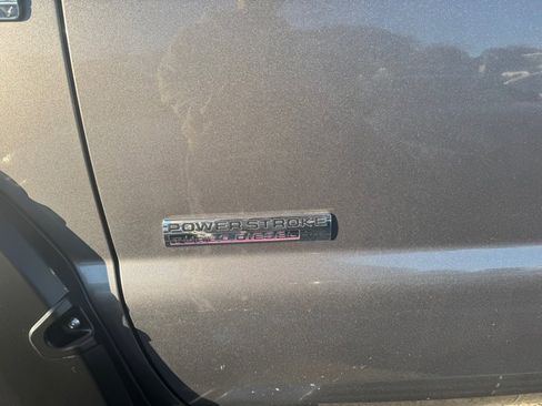 Used 2005 Ford F250 XL image 10