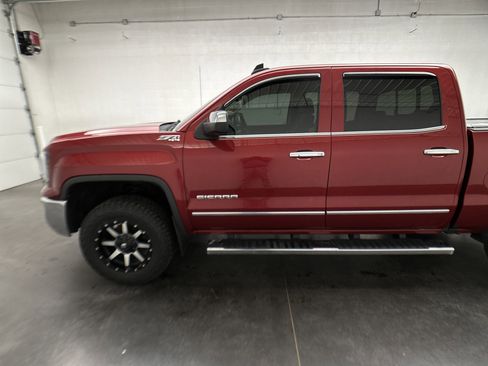 Used 2018 GMC Sierra 1500 SLT AWD/4WD image 6