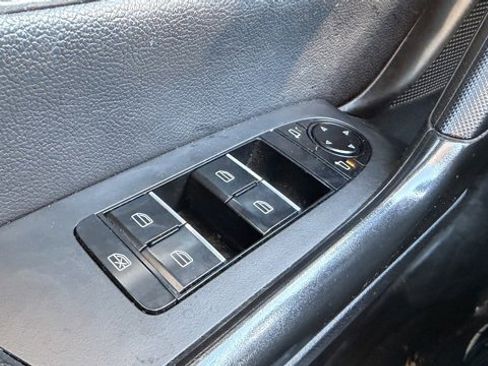 Certified 2023 MAZDA CX-50 2.5 S w/ Cargo Package image 10