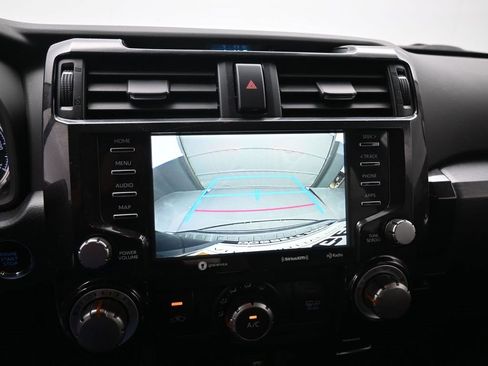 Used 2022 Toyota 4Runner TRD Off-Road image 4