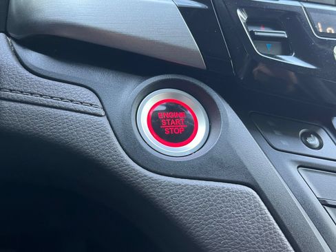 Used 2018 Honda Odyssey EX-L image 26
