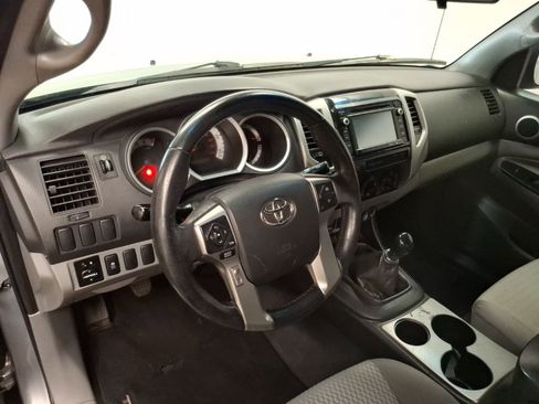 Used 2015 Toyota Tacoma 2WD Access Cab w/ SR5 Package image 17