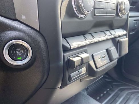 New 2026 GMC Sierra 2500 Pro w/ Convenience Package RWD image 20
