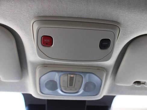 Used 2026 RAM ProMaster 2500 w/ Convenience Group FWD image 17
