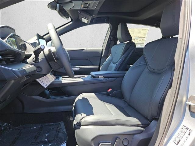 New 2026 Lexus ES 500e AWD/4WD image 4