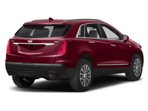 Used 2019 Cadillac XT5 Luxury w/ LPO, Radiant Package FWD image 5