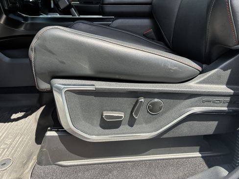 Used 2025 Ford F150 Raptor AWD/4WD image 26