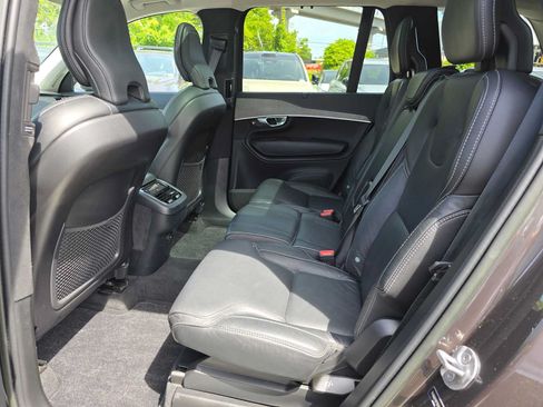 Certified 2023 Volvo XC90 B6 Ultimate w/ Lounge Package AWD/4WD image 15