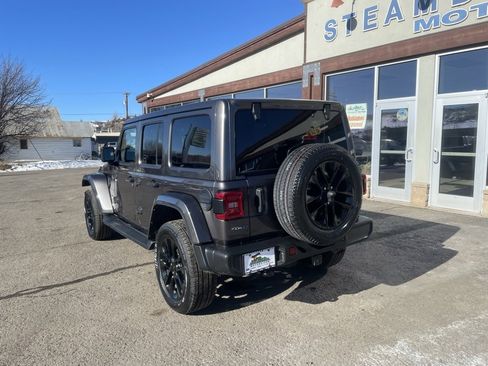 Used 2021 Jeep Wrangler Unlimited Sahara image 3