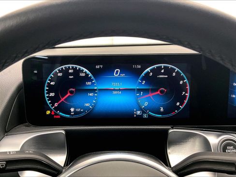 Certified 2022 Mercedes-Benz GLB 250 image 23