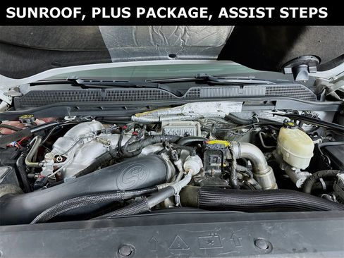 Used 2017 GMC Sierra 2500 Denali w/ Duramax Plus Package image 32