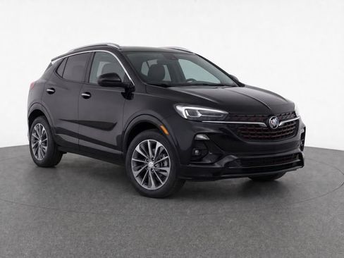 Used 2021 Buick Encore GX Essence w/ Advanced Technology Package FWD image 1