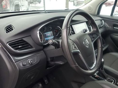 Used 2019 Buick Encore Preferred image 6