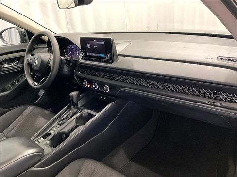 Used 2023 Honda Accord LX image 14