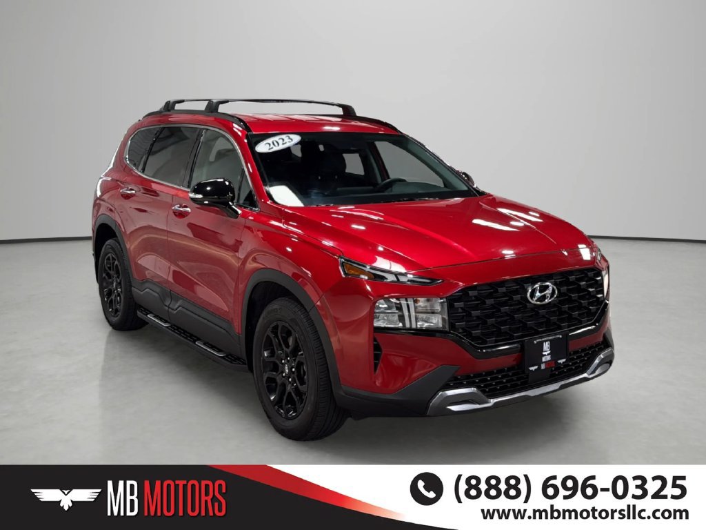 Used 2023 Hyundai Santa Fe XRT FWD image 2